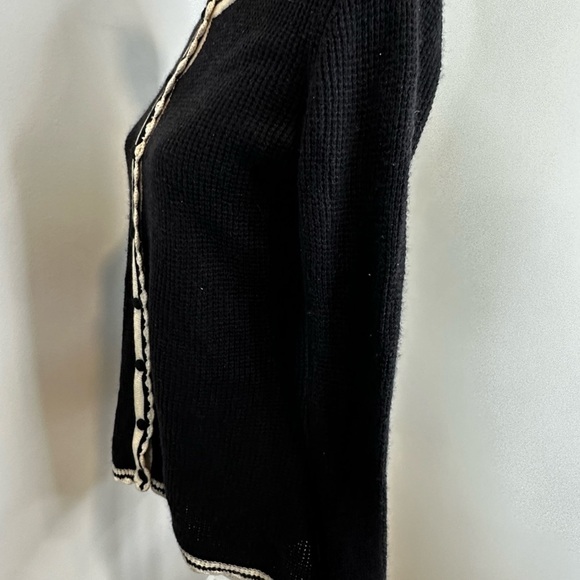 Moda international  VTG Style black &white Waffle knit cardigan. Silk & Cashmere - Picture 11 of 14